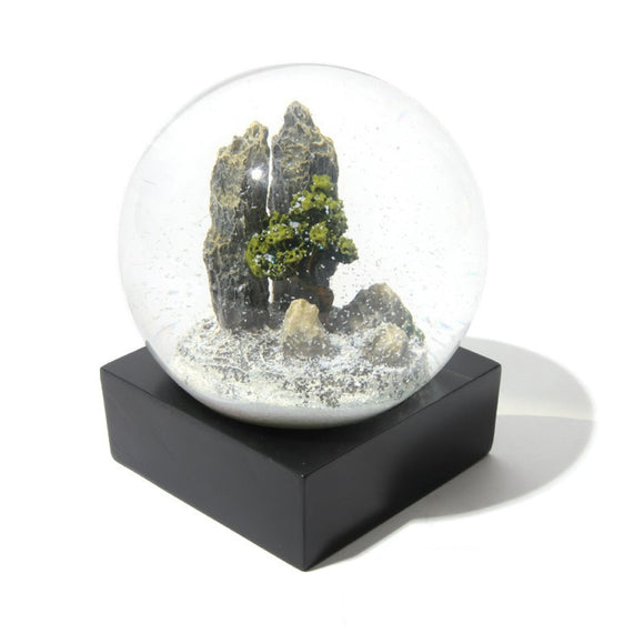 Crystal Ball Snow Globe